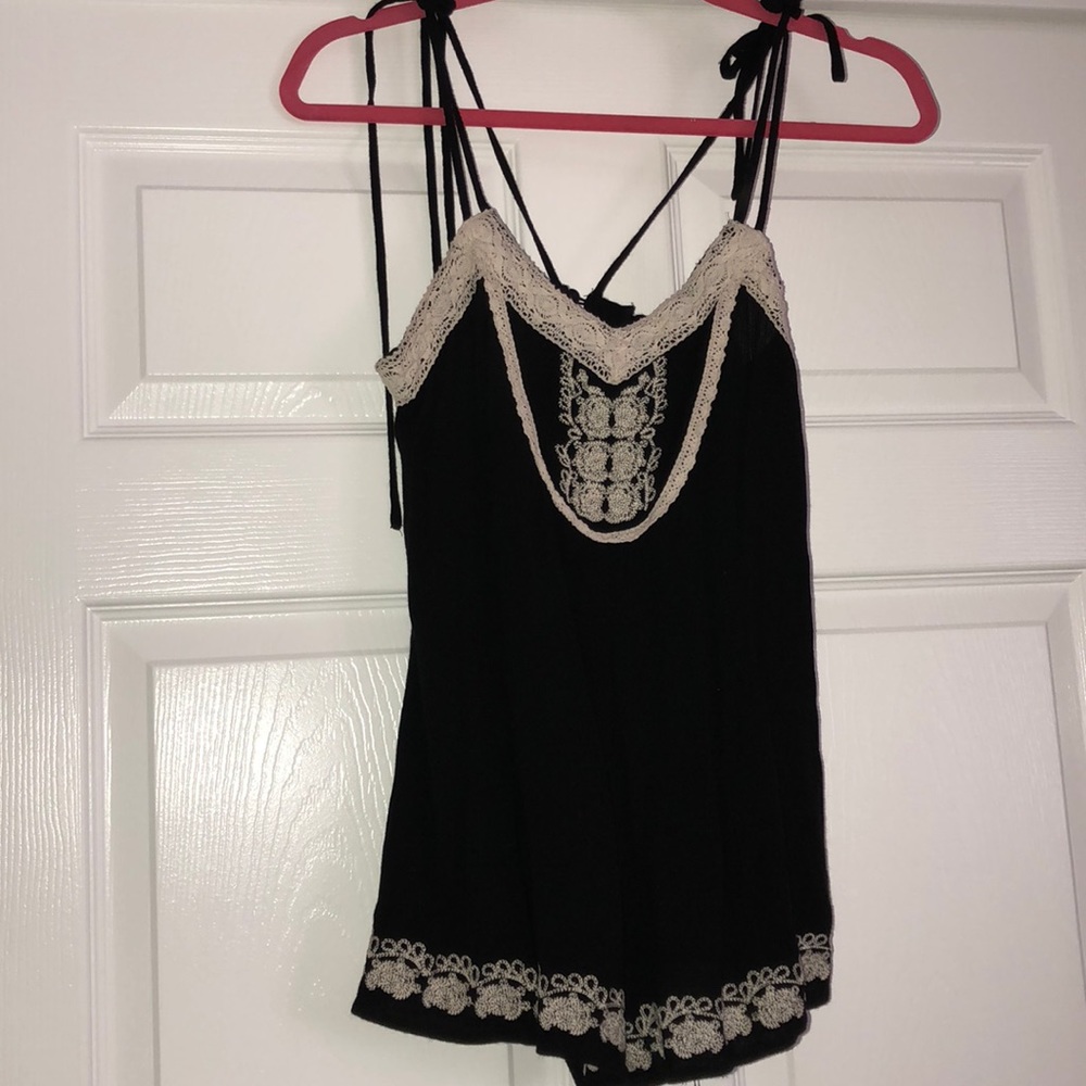 Cute Black and Tan romper!!
